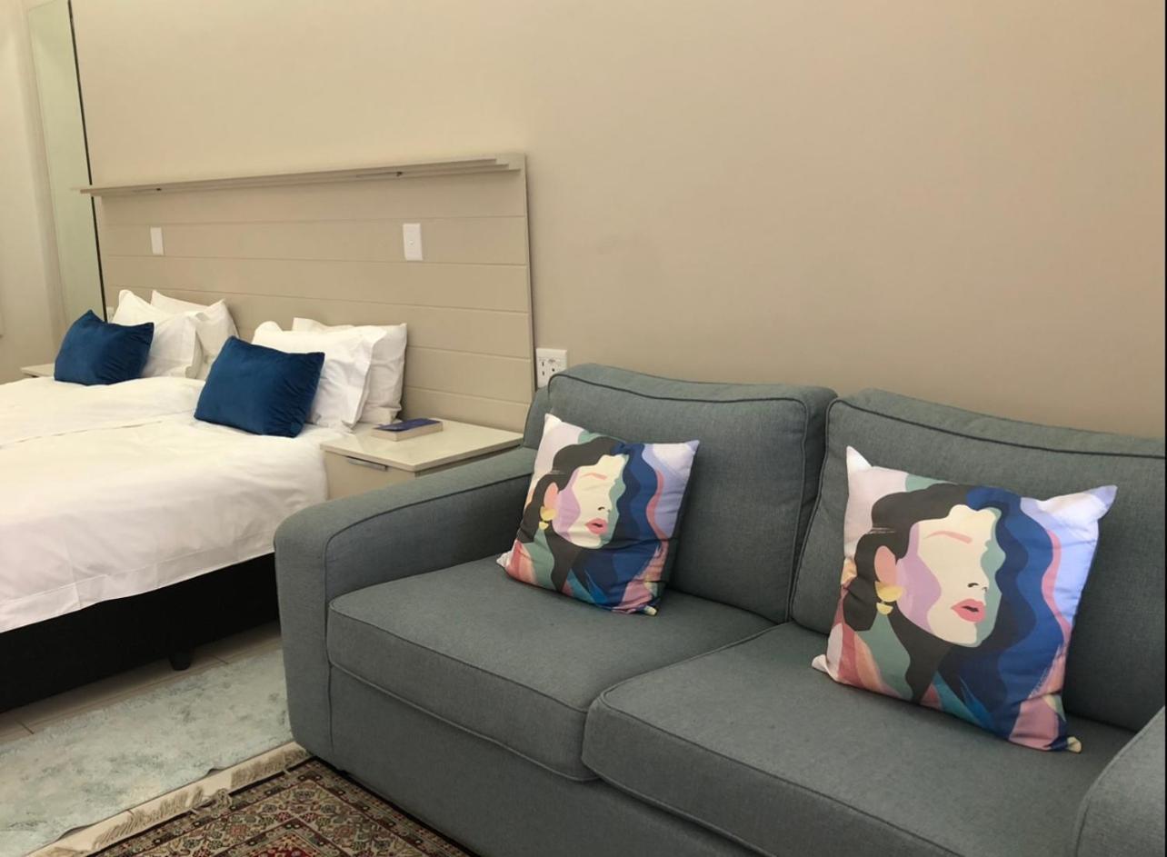 Camps Bay Blue Self-Catering Studios ケープタウン エクステリア 写真