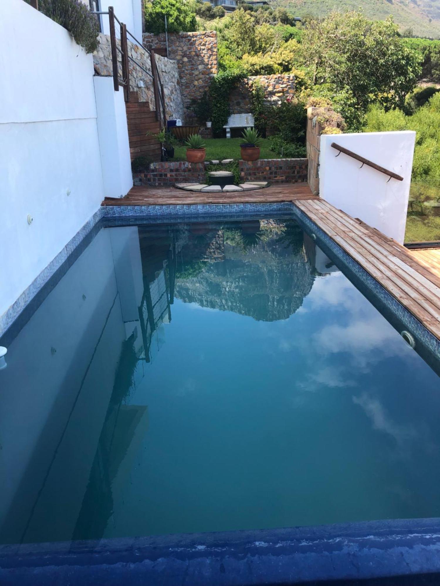 Camps Bay Blue Self-Catering Studios ケープタウン エクステリア 写真